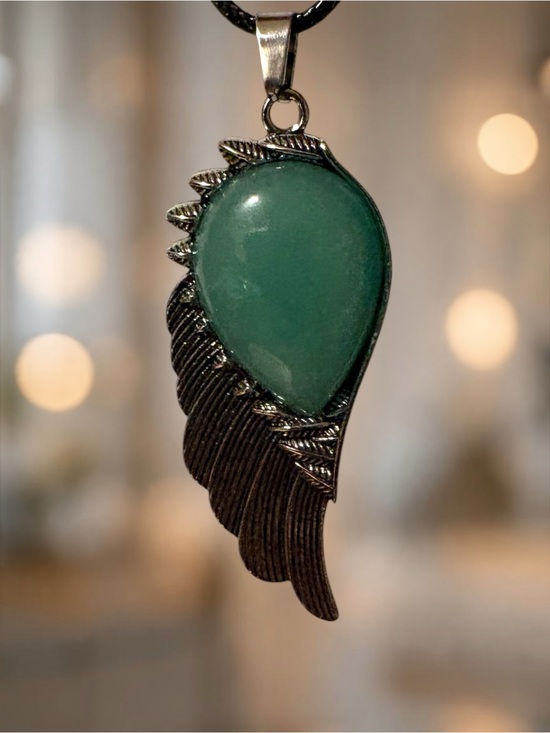 Handmade Jewelry - Green Aventurine Stone Wing Pendant Feather Necklace Silver